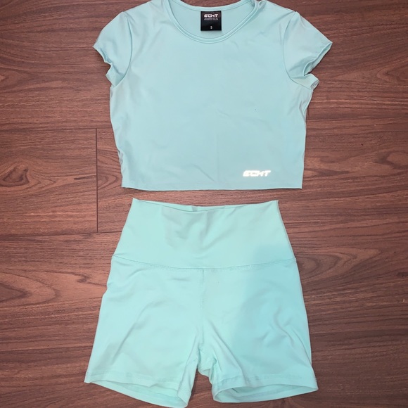 ECHT mint green set
